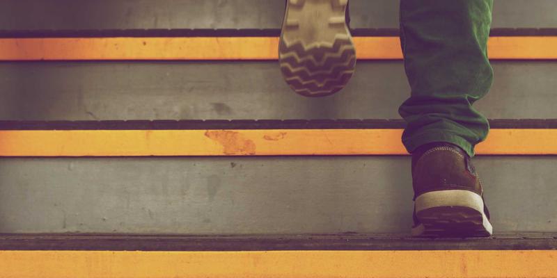 当游戏地质学遇见考古学:《混沌大地》地层序列中的虚拟文明遗迹生成逻辑